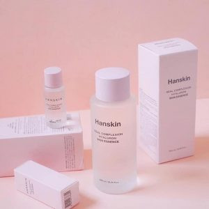 Hanskin Hyaluron Skin Essence