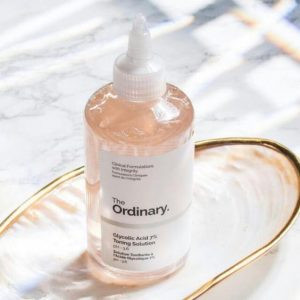 Nên sử dụng sản phẩm Glycolic Acid nào