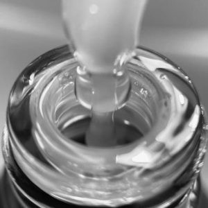 Những lưu ý khi chăm sóc da bằng các sản phẩm chứa Hyaluronic Acid