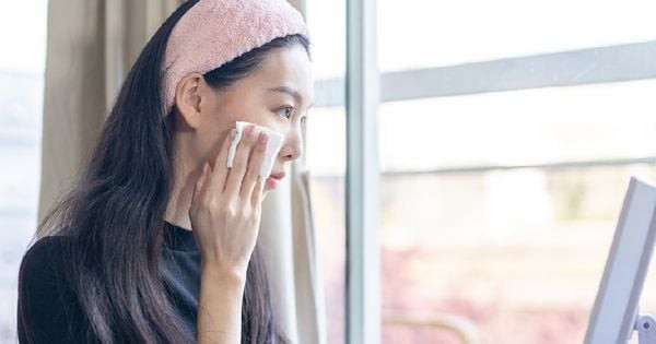 Sản phẩm dược mỹ phẩm Pháp với thành phần tự nhiên