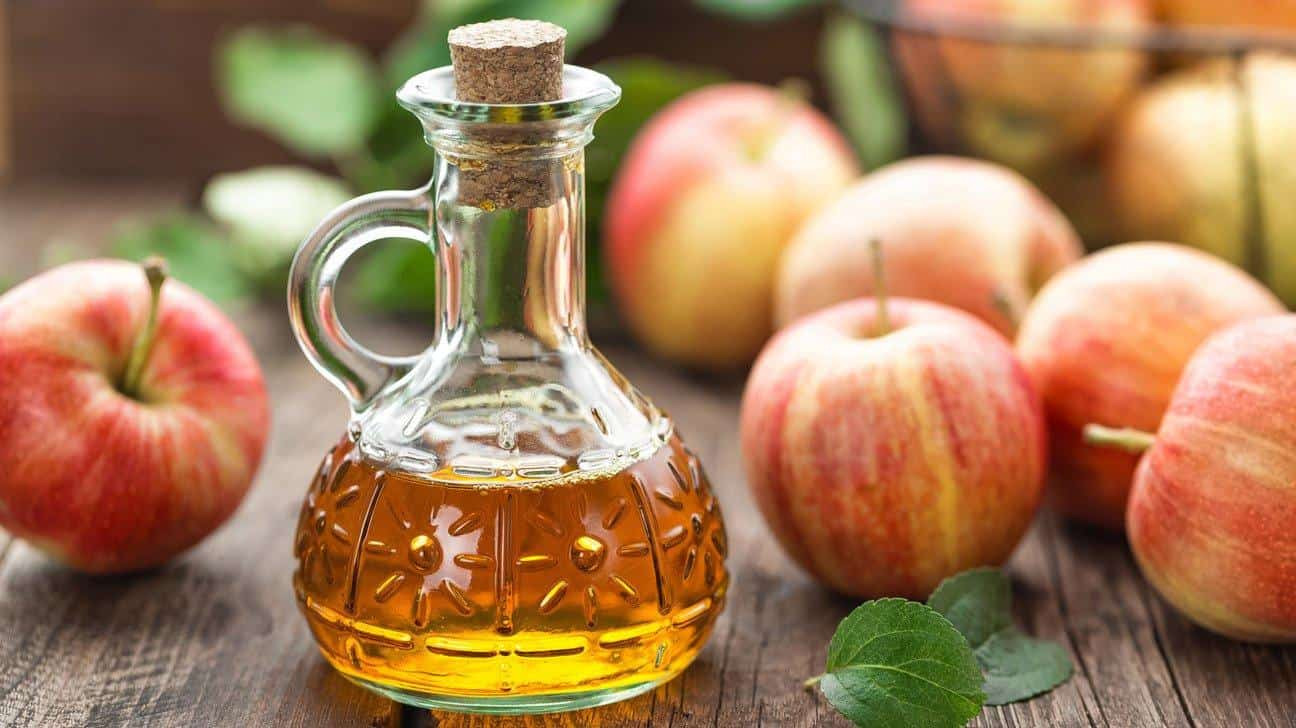 Dầu dừa và mật ong cải thiện tình trạng tóc khô xơ