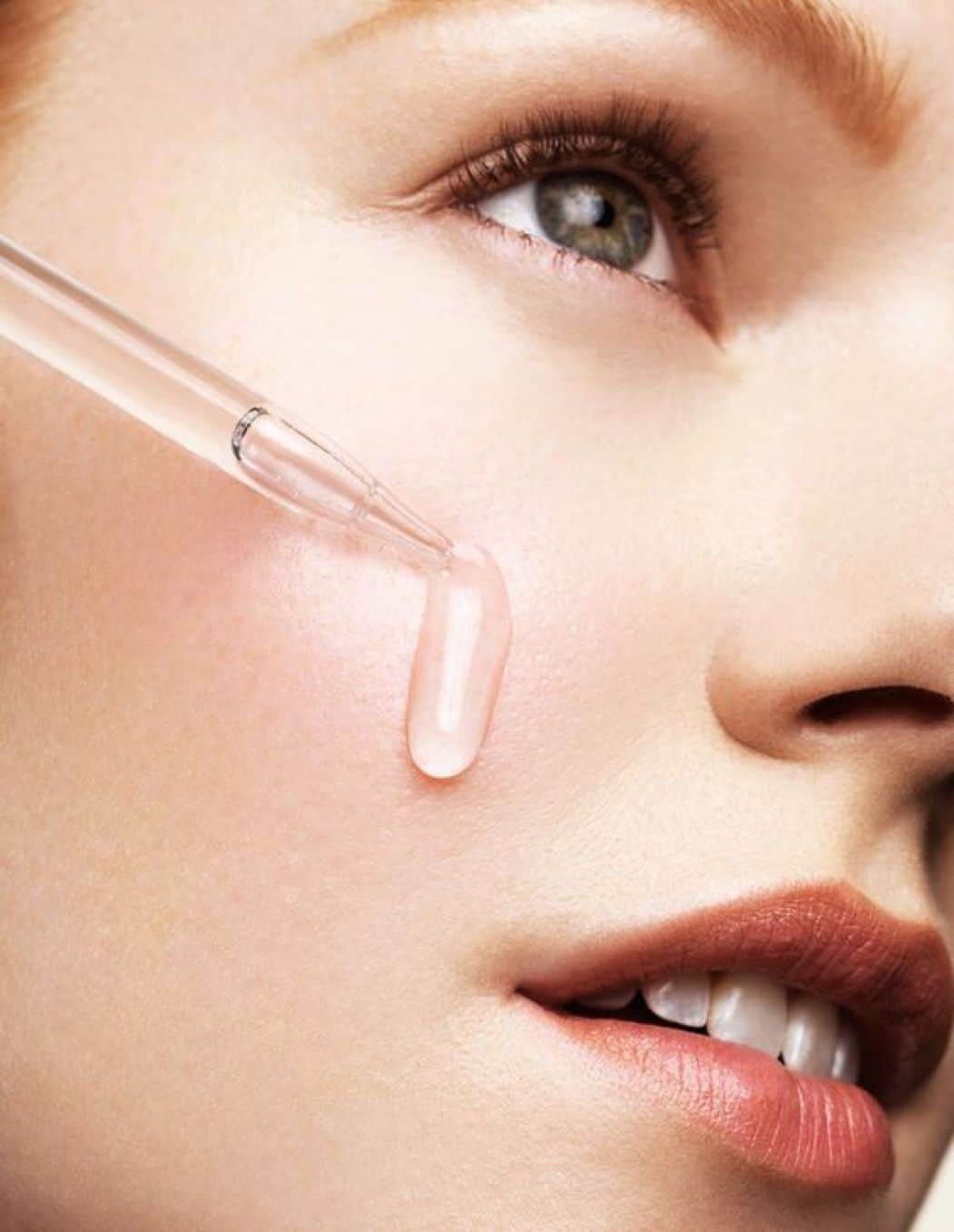 serum trị mụn Nhật