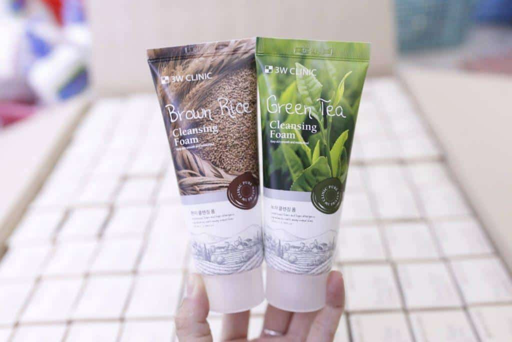 Sữa Rửa Mặt Thiên Nhiên Của Thương Hiệu 3W Clinic