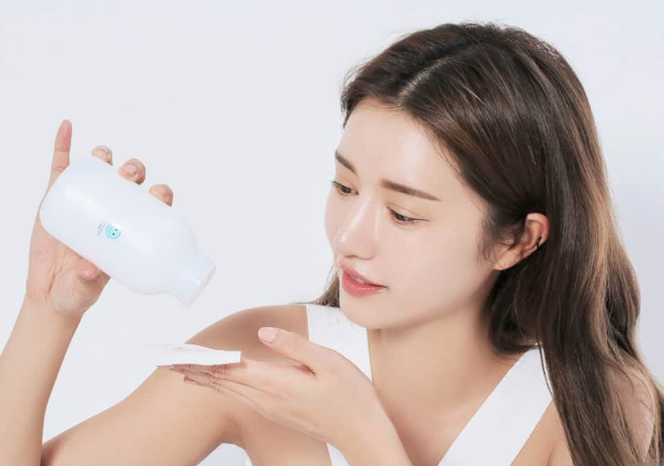 Tẩy trang là bước quan trọng cho da