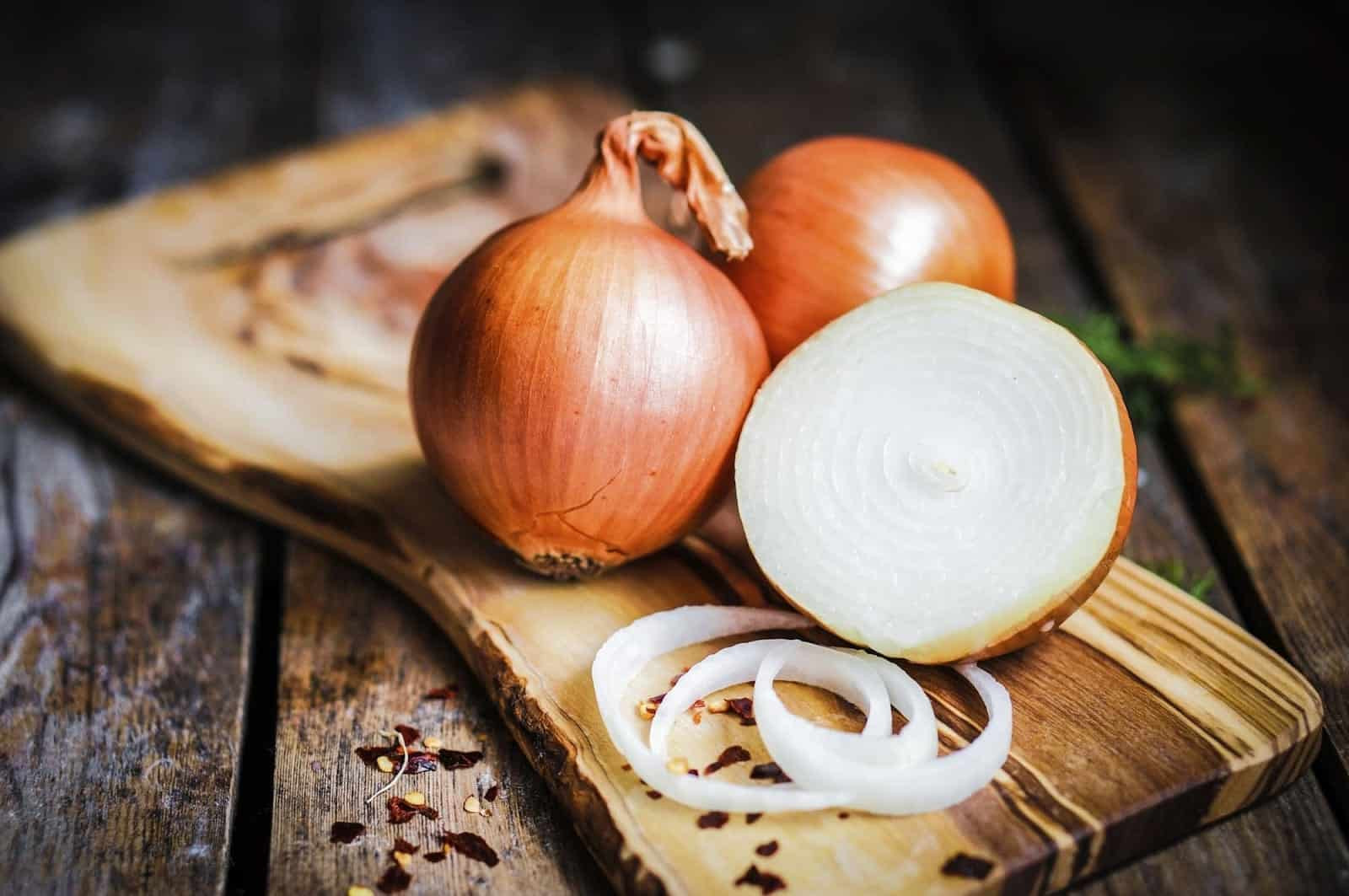 Trị Rỗ Bằng Hành Tây