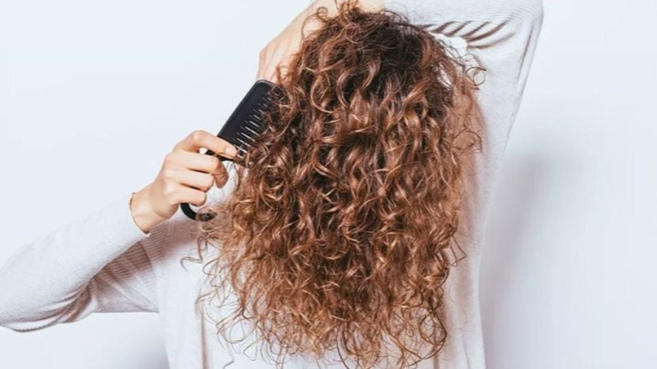 10 Cách Chăm Sóc Tóc Hippie Để Duy Trì Vẻ Đẹp Tự Nhiên