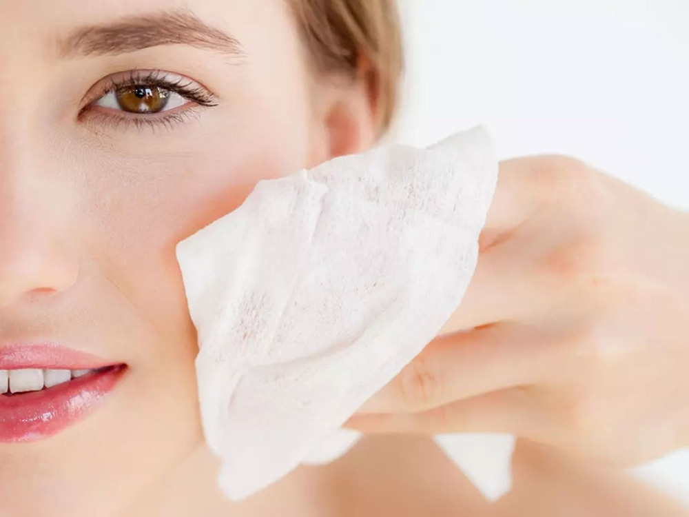 10 Nguyên Nhân Khiến Kem Chống Nắng Bị Vón Cục