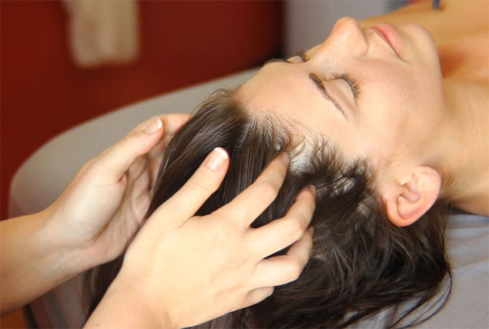12 cách gội đầu mượt tóc hiệu quả cấp tốc cực đơn giản