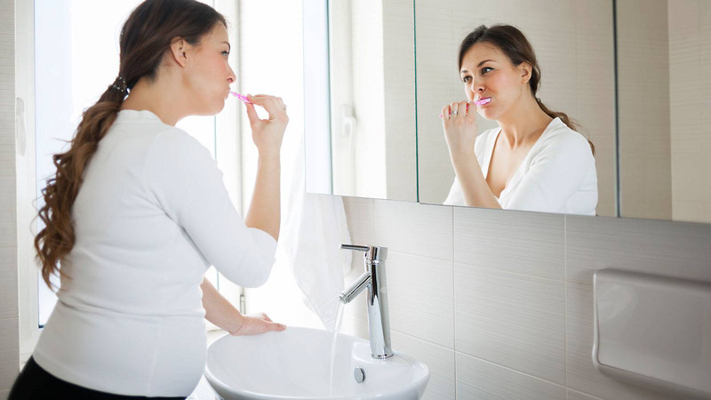 12 Loại Kem Đánh Răng An Toàn Cho Bà Bầu Mà Bạn Nên Biết