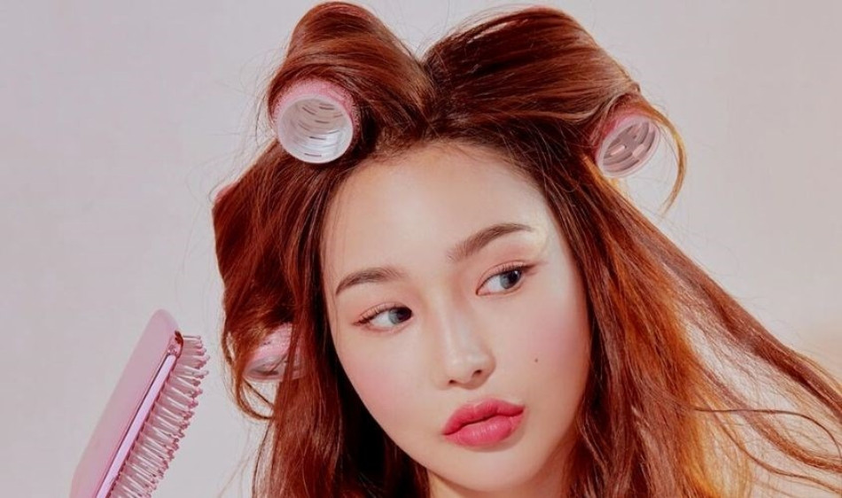 15+ Cách Chăm Sóc Tóc Xoăn Sóng Lới Để Duy Trì Độ Bóng Đẹp Tự Nhiên
