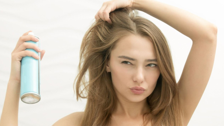 15 Cách Gội Đầu Làm Tóc Bồng Bềnh Mềm Mại Ngày Dài