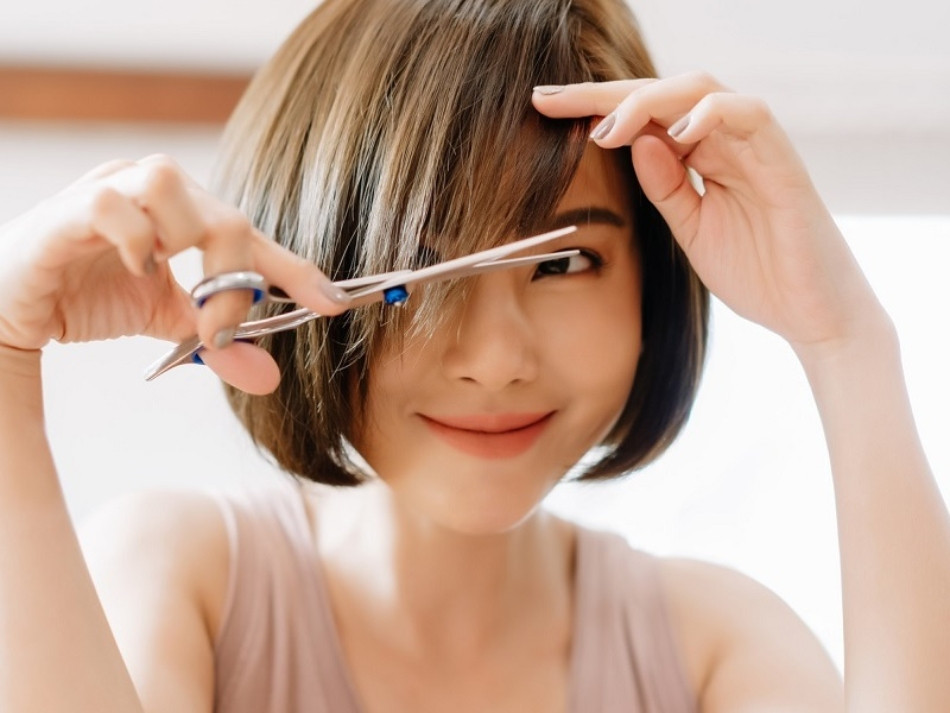 16 Cách Chăm Sóc Tóc Mùa Đông Để Không Bị Khô, Yếu Và Rụng