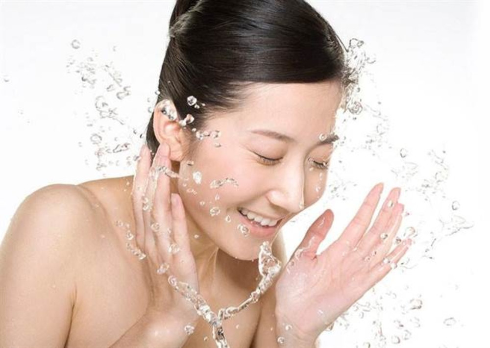 7 bước chăm sóc da sau khi trị sẹo rỗ chi tiết chuẩn y khoa