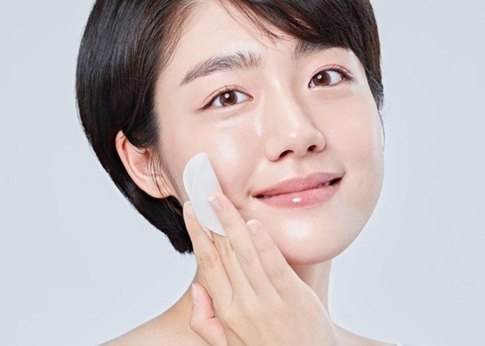 7 bước trong quy trình chăm sóc da mụn nhanh chóng và những lưu ý