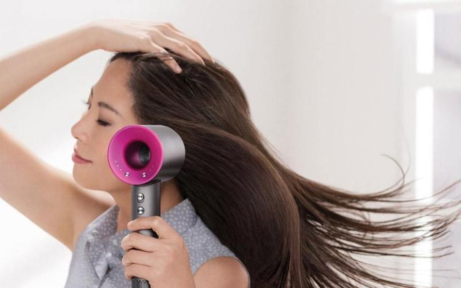 9 Cách Làm Tóc Hết Bết Dính Nhanh Chóng Không Cần Gội Đầu
