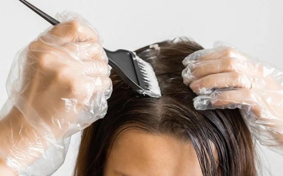 Cách Phục Hồi Tóc Xơ Rối Không Vào Nếp Hiệu Quả Ngay Tại Nhà