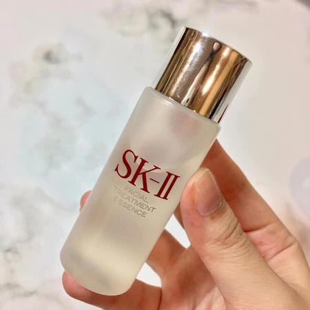 Essence là gì? Vai trò của essence trong việc dưỡng da
