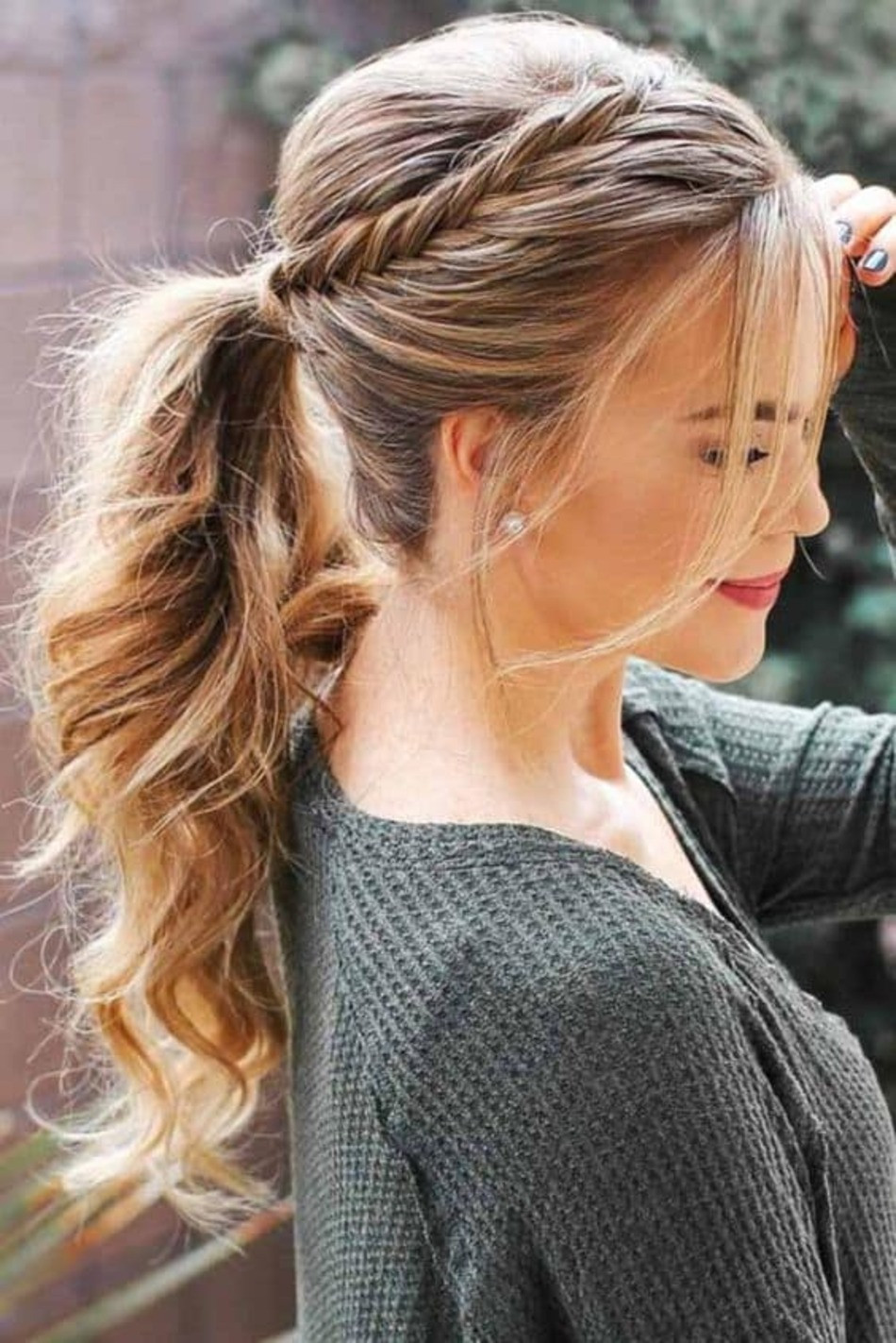 Hướng dẫn 31+ kiểu tết tóc đơn giản tự làm tại nhà cực xinh