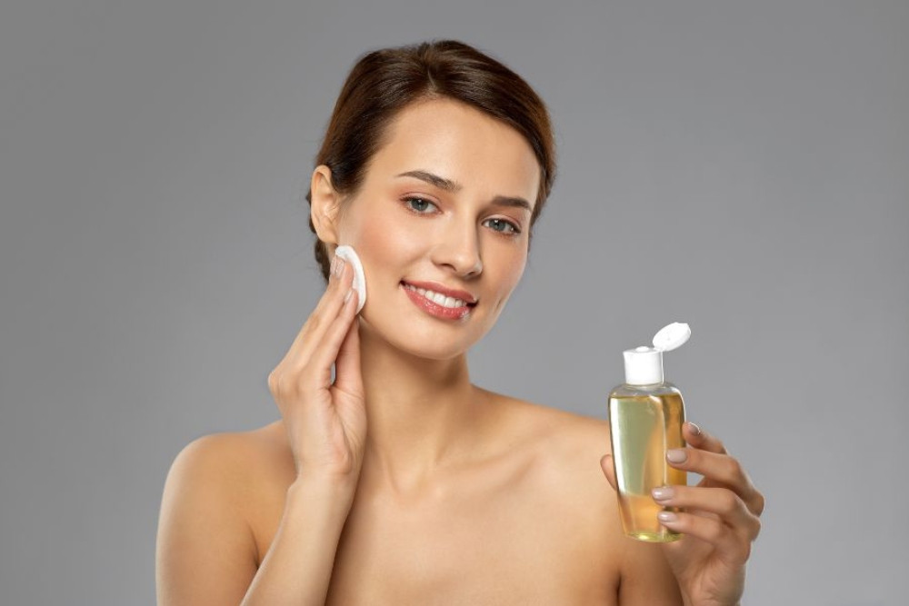 Hướng dẫn cách chăm sóc da mặt hằng ngày đúng cách đơn giản tại nhà