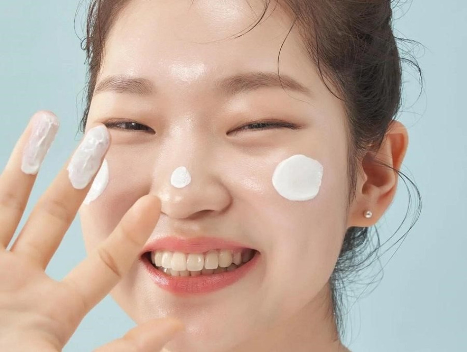Hướng Dẫn Đắp Mặt Nạ Giấy Đúng Cách Cho Làn Da Khỏe Mạnh