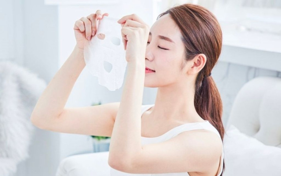 Hướng Dẫn Đắp Mặt Nạ Giấy Đúng Cách Cho Làn Da Khỏe Mạnh