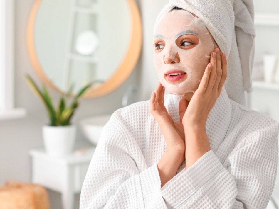 Hướng Dẫn Đắp Mặt Nạ Giấy Đúng Cách Cho Làn Da Khỏe Mạnh