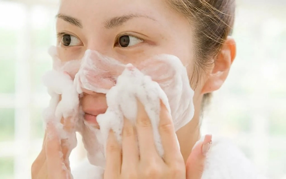 Hướng Dẫn Tạo Bọt Sữa Rửa Mặt Hiệu Quả Nhất