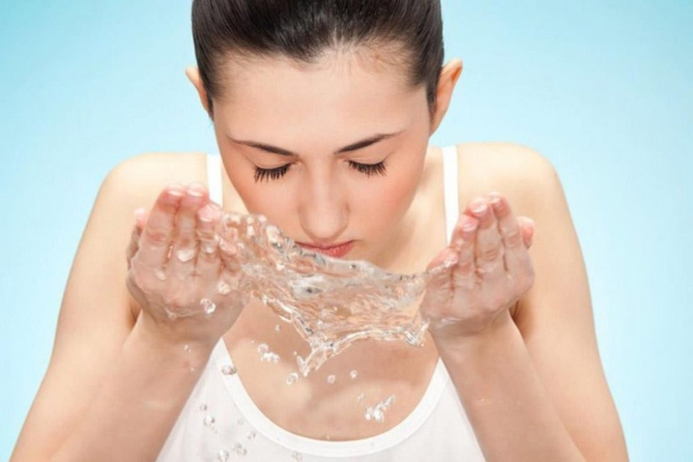Khám Phá 10 Công Dụng Của Rau Má Trong Làm Đẹp