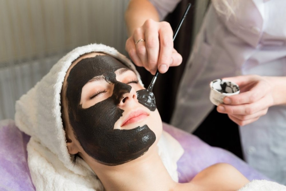 Khám Phá 6 Công Dụng Của Đắp Mặt Nạ Hàng Ngày Cho Làn Da Khỏe Đẹp