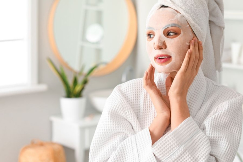 Khám Phá 6 Công Dụng Của Đắp Mặt Nạ Hàng Ngày Cho Làn Da Khỏe Đẹp