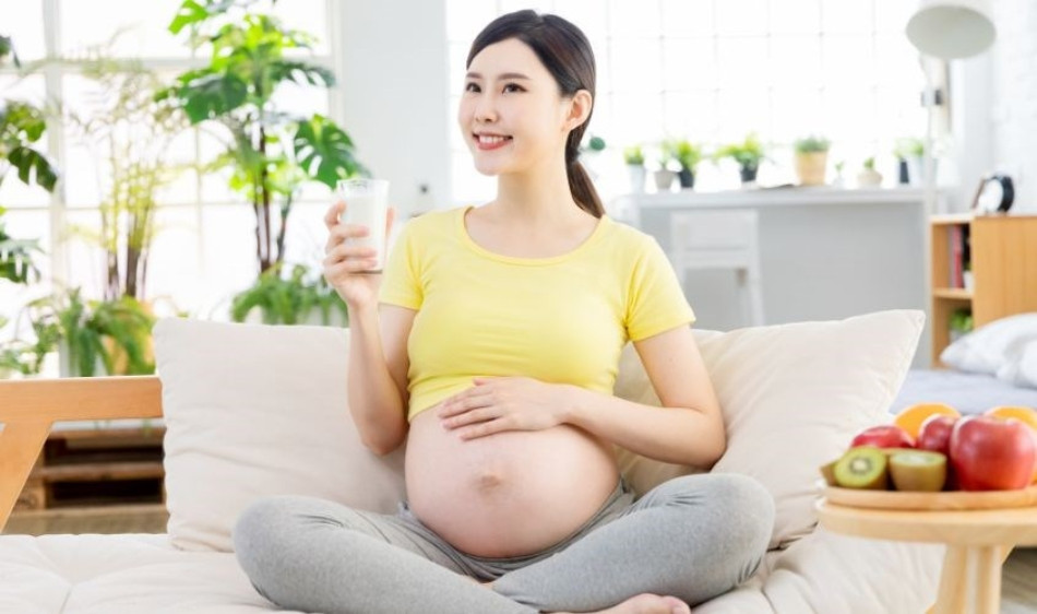 Mẹ Bầu Có Nên Trang Điểm? Hướng Dẫn An Toàn Cho Chị Em