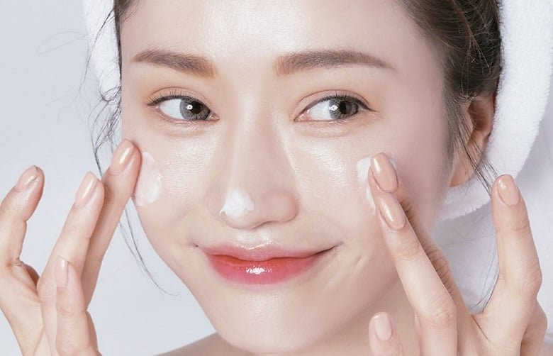 TOP 12+ Kem dưỡng ẩm cho da khô lỗ chân lông to tốt nhất